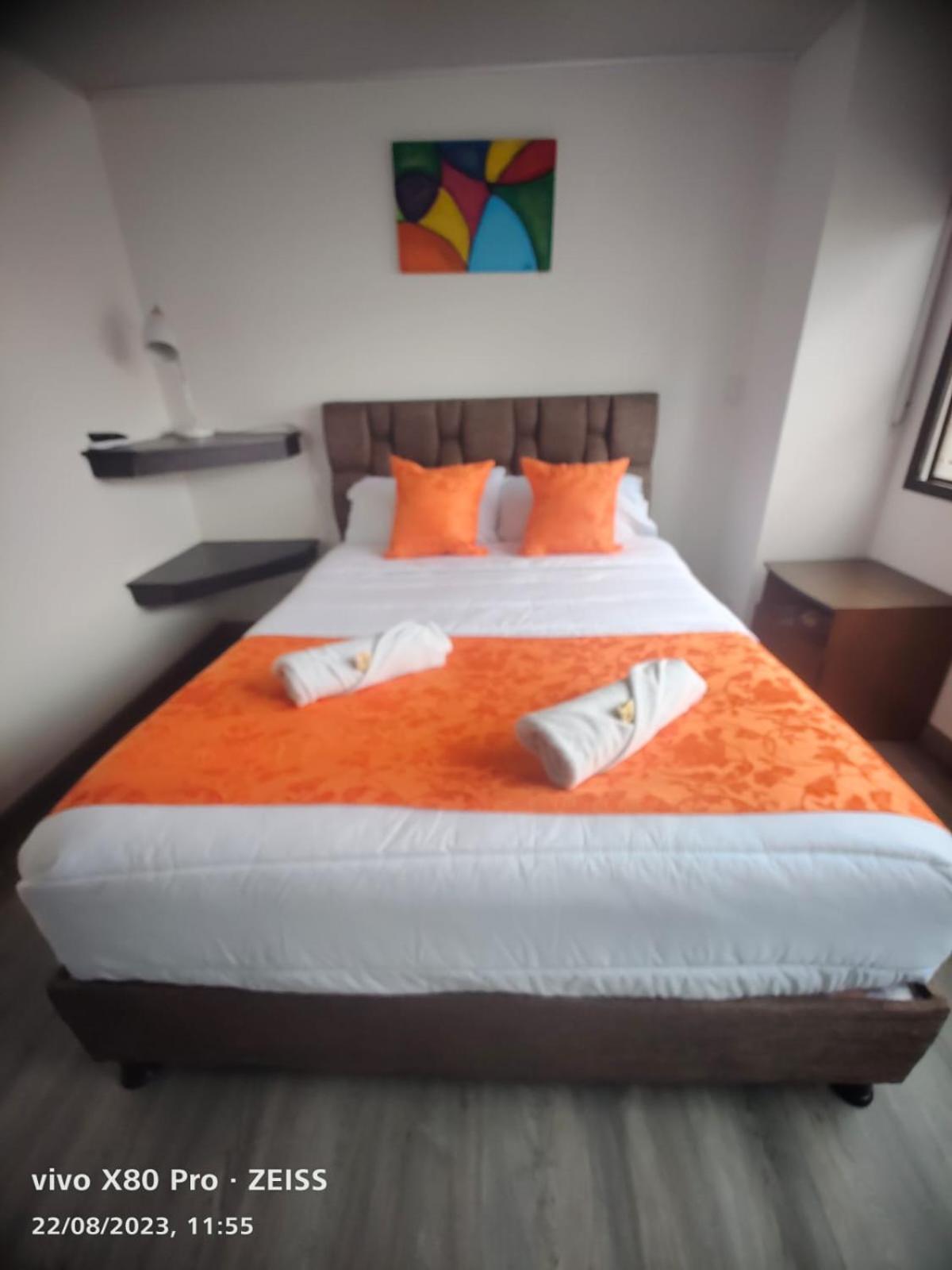 Hotel Kristal Ferial 보고타 외부 사진